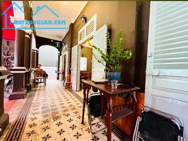 Bán nhà Mặt tiền Hoàng Quốc Việt - giao Huỳnh Tấn Phát, Q7, 13x50m, 3 Tầng cũ, 79 tỷ. - 3