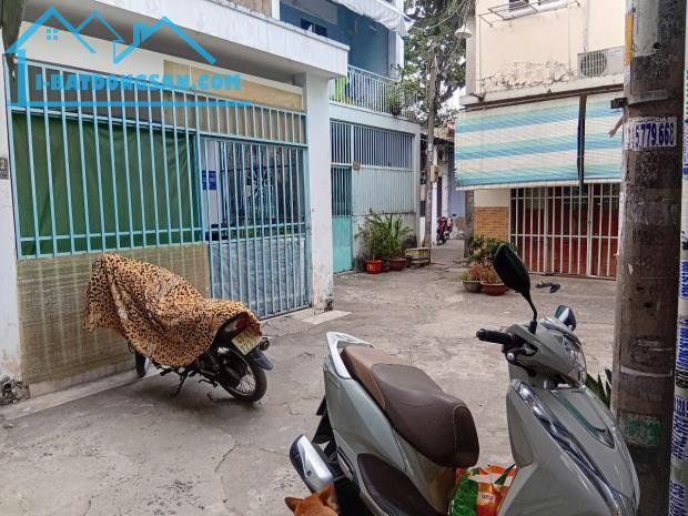 XH đậu cửa, nhà DT khủng, Gò Vấp (4,2x17), nhỉnh 4x.tỷ, Nguyễn Oanh