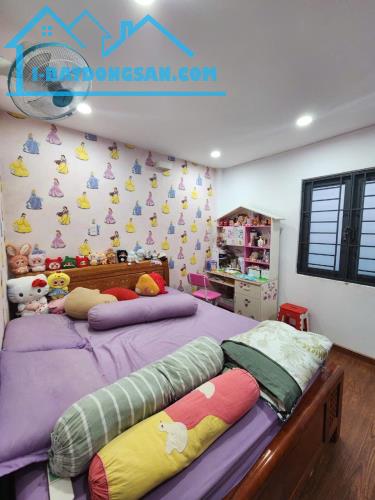 BÁN NHÀ PHỐ MẶT TIỀN LÊ VĂN QƯỚI - KINH DOANH SẦM UẤT – 60 M2 - GIÁ TỐT - 1