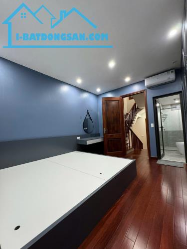 BÁN NHÀ NGÔ GIA TỰ LONG BIÊN 56M2 5T Ô TÔ ĐỖ CỬA, DÂN XÂY, NHỈNH 8 TỶ