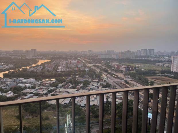 Bán căn hộ nhà thô 2pn 74m2, view hồ bơi cực đẹp giá tổng 4.05 tỷ Lavida Plus Q7