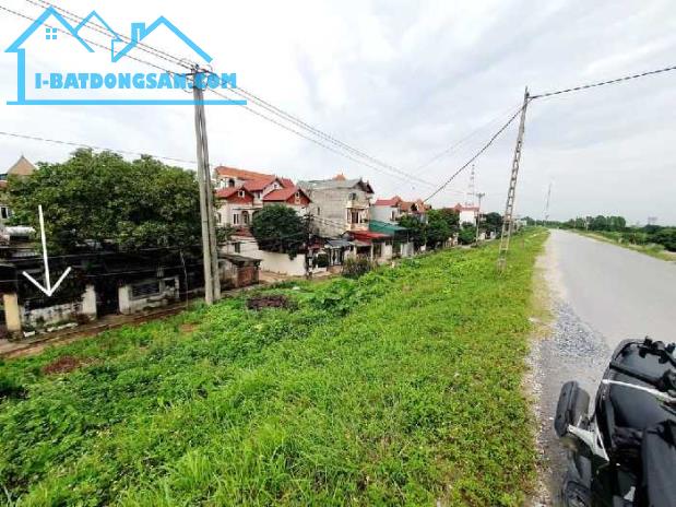 Bán đất tặng nhà, view mặt đê thoáng mát, vị trí tại Đại Độ- Đông Anh-Hà Nội