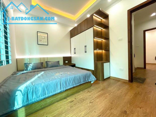 BÁN NHÀ PHỐ KIM GIANG, KDT ĐẠI KIM, GẦN Ô TÔ TRÁNH, 33M2, 6.8 TỶ
