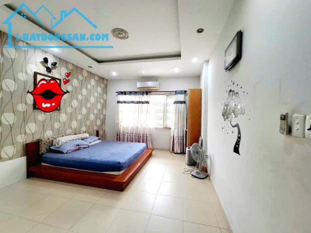 MẶT TIỀN KDC BÔNG SAO - KHU VIP ĐƯỜNG 8M VỈA HÈ - 5,5X18M NỞ NHẸ - 3 TẦNG BTCT - 16 TỶ - 2