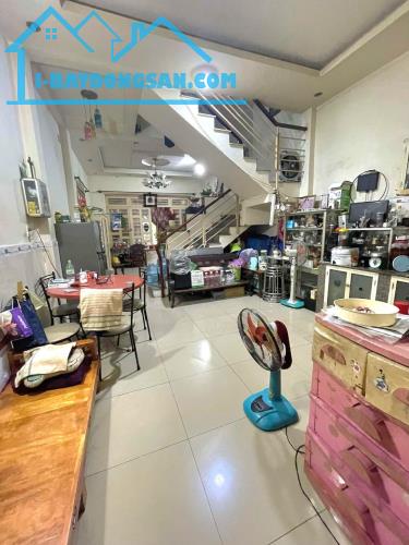 BAO ĐẦU TƯ  10 X 18M- GẦN AEON TÂN PHÚ- ĐƯỜNG 7M GIÁ 7.8 tỷ. - 2