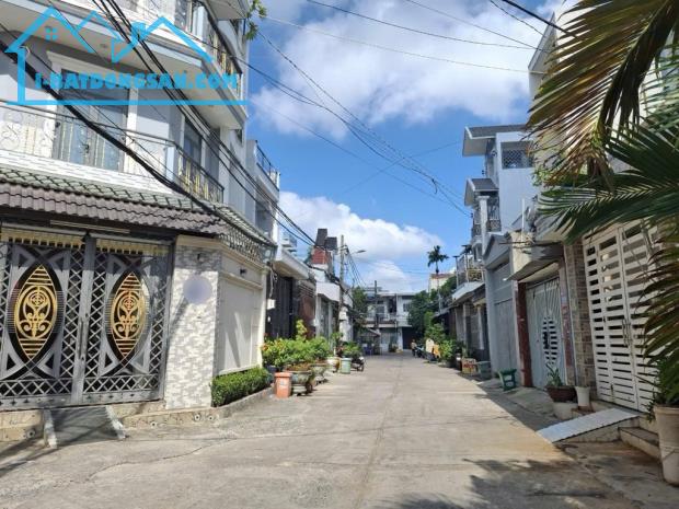 DM3 🏡 NHÀ ĐẸP 3 TẦNG – HẺM 6M Ô TÔ TRÁNH NHAU – ĐƯỜNG ĐẤT MỚI, BÌNH TÂN – 81M2 CHỈ 6 TỶ - 4