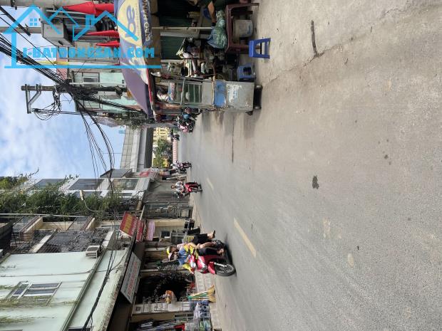 Duy Nhất Nhà Tăng Thiết Giáp  Gần Đường Phạm Văn Đồng An Ninh Cực tốt DT40m - Giá 12,8 tỷ