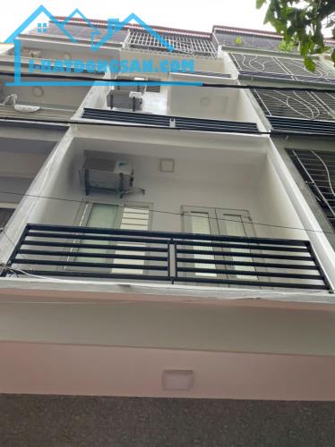 Bán nhà Ngọc Thuỵ,Long Biên 5 tầng,35m oto đỗ cổng nhỉnh 6 tỷ - 3