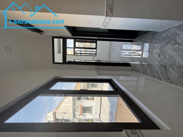 NHÀ BÁN Lý Thánh Tông 42m² 3 TẦNG BTCT TÂN PHÚ 4.75tỷ Thương Lượng - 2