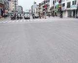 SIÊU HIẾM, CHỈ 4.X TỶ SỞ HỮU NHÀ LÕI PHỐ NGỌC LÂM 2 THOÁNG, THÔNG SANG NGUYỄN VĂN CỪ.