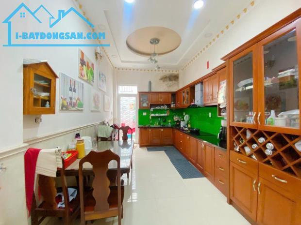 NHÀ HẺM XE TẢI 7M SÁT MT PHẠM VĂN CHIÊU - GÒ VẤP - 118M2 NGANG GẦN 7 - BÁN CHỈ👉 13,3 Tỷ - 2