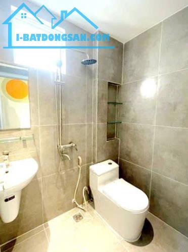 Nhà Nguyễn Văn Lượng 35m² - Ôtô Đỗ Cửa, Ngay Lottrmart - Chỉ 3,5 Tỷ
