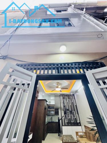 Bán nhà Nam Dư –  30m² 4 tầng - Ngõ thông 3 gác - Giá hơn 5 tỷ