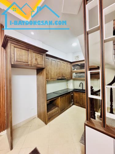 Bán nhà Nam Dư –  30m² 4 tầng - Ngõ thông 3 gác - Giá hơn 5 tỷ - 2