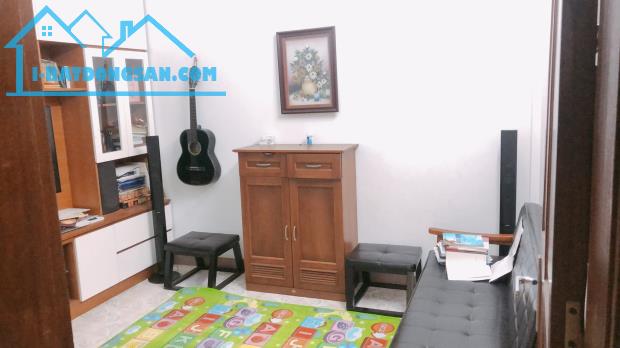 Bán nhà Cầu Giấy Quan Hoa 37m 5 tầng 7.5 tỷ ngõ thông ô tô đỗ cửa - 1