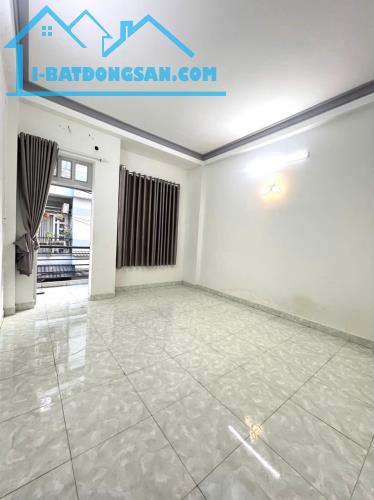 Bán Nhà HXH 7m Đường Số 18B DT: 4x13m Nhà 1 Trệt 2 Lầu Giá: 5.4 Tỷ TL - 5