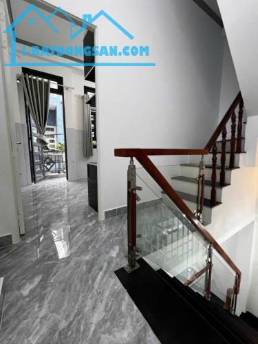 Nhà 6 Tầng - TÂN HÒA ĐÔNG - HXH - Chỉ 7 TỶ