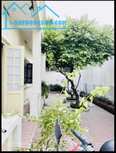 Bán biệt thự Indochine tại Xóm Tây, Quốc Oai, Hà Nội, 36 triệu VND, 200.1 m2, view núi - 1