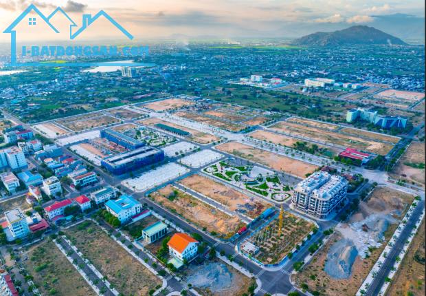 Nhà phố 4 tầng trung tâm biển Phan Rang Tháp Chàm Ninh Thuận - 4