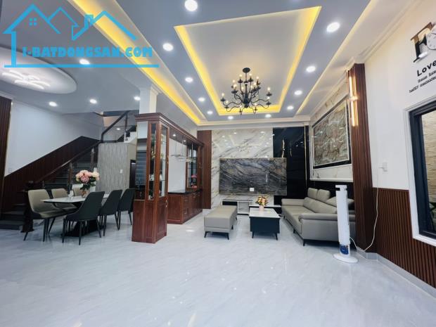 Mặt tiền Âu Dương Lân, ngay chợ Rạch Ông, nở hậu 8m, 95m2 chỉ 12 tỷ - 1