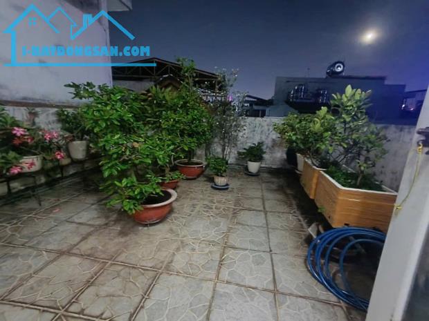 Chính Chủ - Đã Hoàn Công - Ngang 4M - DT 45M2 , 5 Tầng Đúc Với  5PN,3WC -  Lê Văn Sỹ - PN - 4