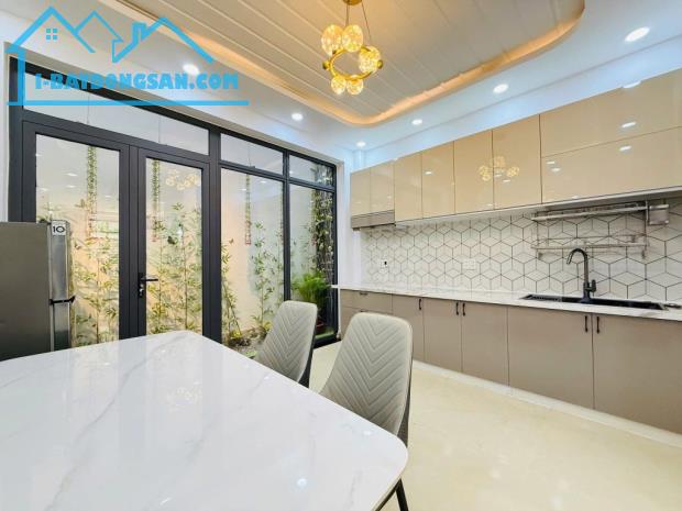 HIẾM !!! 6 TỶ X CÒN TL - NGAY PHỐ ẨM THỰC PHÚ NHUẬN - NHÀ MỚI 54M2 4 TẦNG 4PN - VUỘNG VỨC - 1