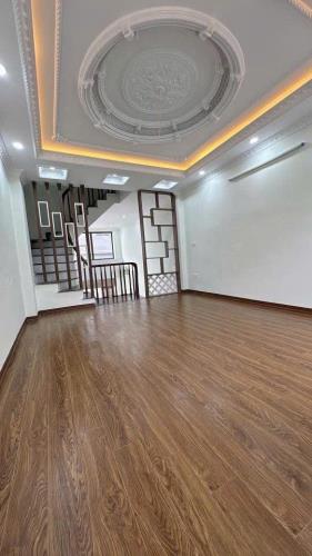 Bán nhà Tứ Hiệp, Thanh Trì, Diện tích 41m2*5 tầng, lô góc, ô tô đỗ cửa. Giá 6.8 tỷ - 1