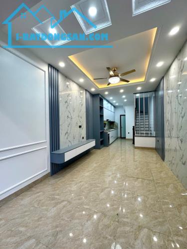 💥💥💥SIÊU PHẨM TƯ ĐÌNH, LONG BIÊN, BÁN NHÀ MỚI 5 TẦNG THƠM MÙI SƠN, 6.9 TỶ