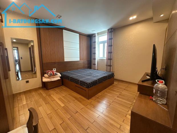 Bán nhà mặt tiền đường Âu Dương Lân, Quận 8 - chính chủ bán nhà đi định cư - 3