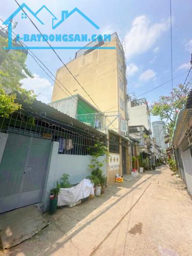 Chủ hạ giá! Hẻm nhựa 6m Nguyễn Hữu Cảnh, P22, BT - (8 x 17m) CN: 112m2 - KC: 1 tầng - Giá
