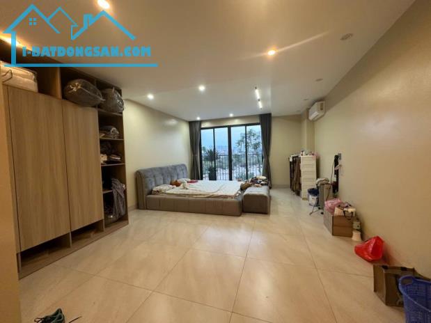 DÂN XÂY -HIẾM NGỌC THUỴ-PHÂN LÔ OTO TRÁNH CÓ 102?- GARA 2 XE 7 CHỖ 5 TẦNG THANG MÁY- - 3