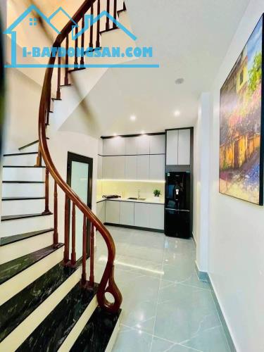 CHỦ GỬI BÁN NH.À PHỐ TẢ THANH OAI 36M2X 3 TẦNG, NGÕ TO SH QUAY COM BA, ZÁ 3 TỶ HƠN - 3