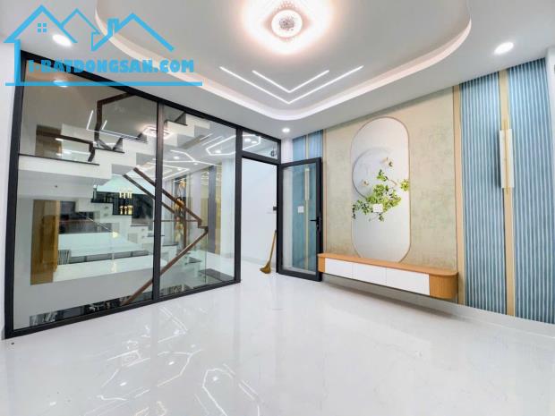 Nhà 4 Tầng - TÂN HÒA ĐÔNG - MT- Chỉ 9 TỶ - 2