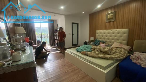 +CHỦ CẦN BÁN GẤP GIẢM CHÀO-1,5 TỶ GIÁ MỚI: 13.5 TỶ(giá cực tốt) -ĐỨC GIANG-Ô TÔ TRÁNH - 2