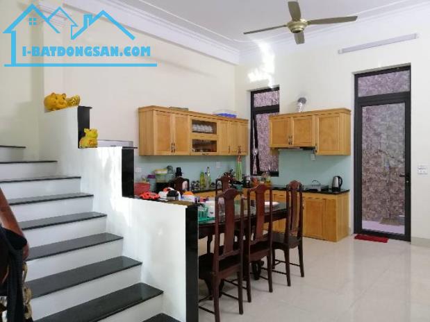 BÁN BIỆT THỰ 5 TẦNG – VỊ TRÍ ĐẮC ĐỊA – NGÕ 310 NGHI TÀM, TÂY HỒ – DIỆN TÍCH 100M² – GIÁ 17 - 1