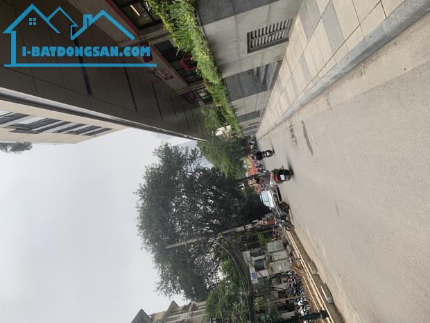 chung cư mặt ngõ đội cấn ngõ rộng ô tô tránh kinh doanh dòng tiền