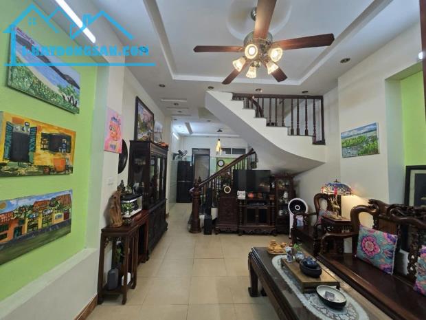 BÁN NHÀ PHỐ THIÊN HIỀN NHÀ ĐẸP GIÁ ĐẸP - 3