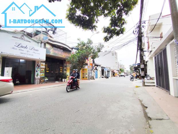 Đất mặt đường Khúc Thừa Dụ - 72m - Giá 6.1 tỉ rẻ nhất lúc này - 1