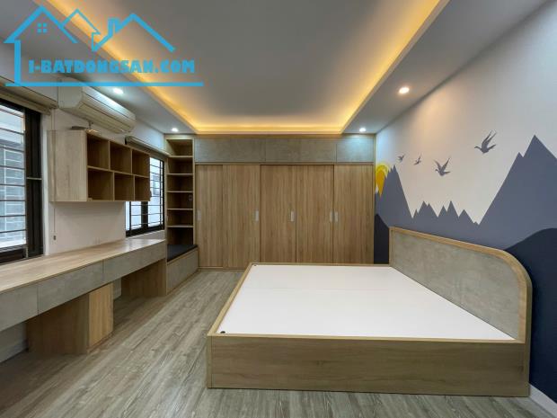 Chính chủ bán nhà gần đường ô tô Vạn Phúc 30m 5T, mặt tiền rộng, để lại nội thất 300 triệu - 2