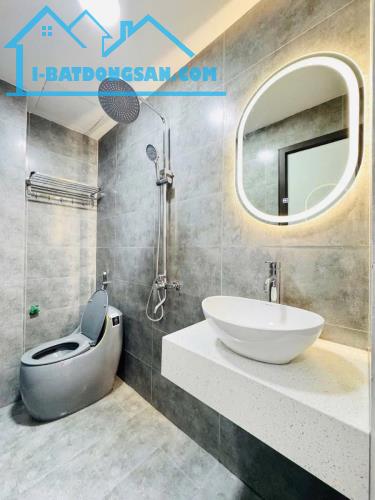 SIÊU PHẨM NHÀ ĐẸP NGAY TRUNG TÂM BA ĐÌNH - FULL NỘI THẤT - GIÁ RẺ NHƯ CHO ‼️ - 4
