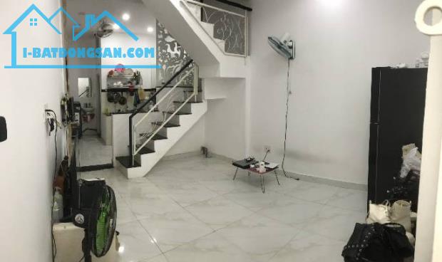 Đường Phan Đăng Lưu, Phú Nhuận Nhà 3Tầng - 35m2 (5P ngủ) - Hẻm 4m - Giá chỉ 4.5tỷ - 2