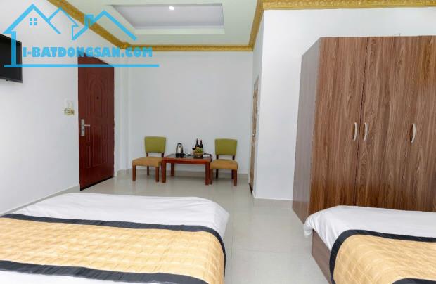 Bán KS 11p đang kinh doanh ổn định ngay trung tâm Đà Lạt chỉ 12tỷ. - 4