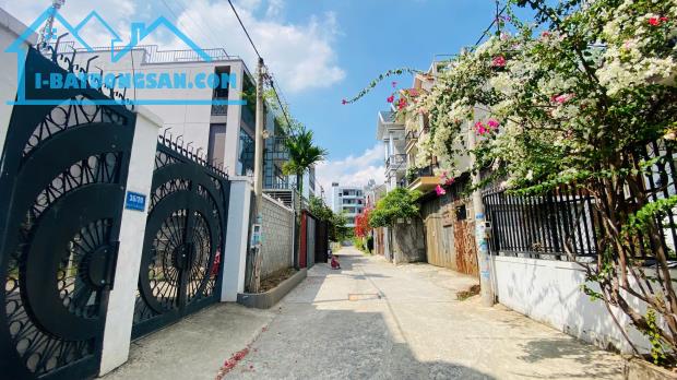 BÁN NHÀ 3 TẦNG 5 x 20M - 2 MẶT TIỀN HẺM 5M - GARA Ô TÔ, THANG MÁY - LINH ĐÔNG - 12.7 TỶ - 2