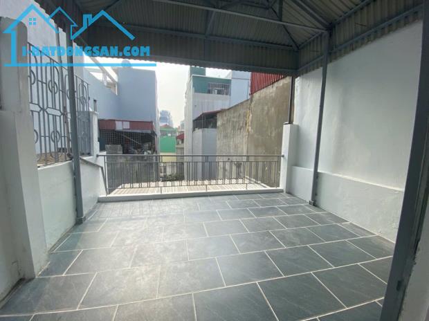BÁN NHÀ NGUYỄN VĂN CỪ – LONG BIÊN – 55M2 – 4 PHÒNG NGỦ – MT 4,5M – GIÁ 6,1 TỶ - 3