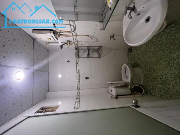 Bán nhà 72m2, Hẻm ôtô Làng Tăng Phú, gần BV Lê Văn Việt Q9. Giá 4.9 Tỷ - 3