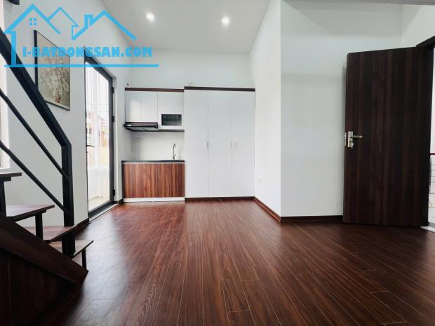 Bán tòa căn hộ dịch vụ ngõ phố Lê Thanh Nghị DT 85mx6T full nội thất