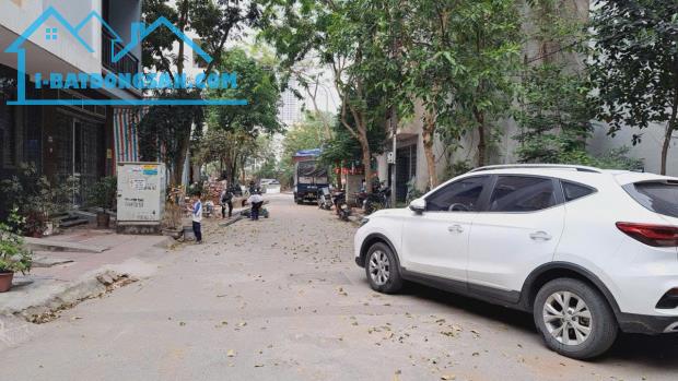 đất dịch vụ kđt Văn khê, tiềm năng, giá đầu tư