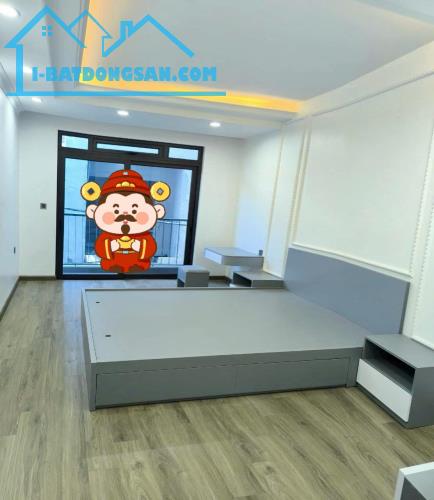 SIÊU PHẨM NHÀ ĐẸP -DT 35m² x5T– Ô TÔ ĐỖ CỬA , giá chỉ 6.9 tỷ - 2
