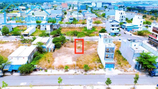 Vị trí vàng đối diện trường học, mặt tiền đường lớn!  Lô đất tọa lạc tại vị trí cực kỳ đắc - 1