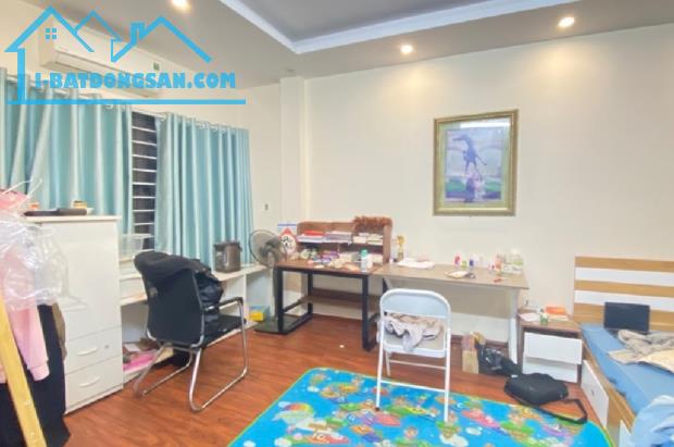 BÁN NHÀ ĐẸP THỤY PHƯƠNG – GIÁ CHỈ NHỈNH 5 TỶ – PHÁP LÝ RÕ RÀNG! - 1